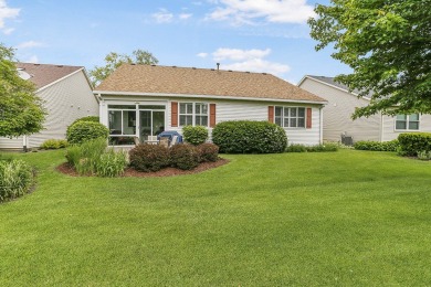 Your search is finally over!  A tastefully decorated and on Mistwood Golf Club in Illinois - for sale on GolfHomes.com, golf home, golf lot