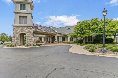 Your search is finally over!  A tastefully decorated and on Mistwood Golf Club in Illinois - for sale on GolfHomes.com, golf home, golf lot