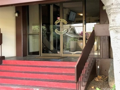 Monte Vista is a high rise building reminiscent of Old Hawaiiana on Ala Wai Golf Course in Hawaii - for sale on GolfHomes.com, golf home, golf lot