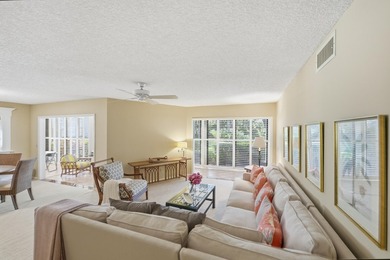 Opportunity to own a rarely available 3-bedroom, 2-bathroom on  in Florida - for sale on GolfHomes.com, golf home, golf lot