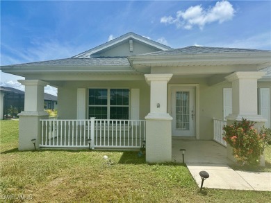 Dreaming of Southwest Florida living? Check out this move-in on Palmetto-Pine Country Club in Florida - for sale on GolfHomes.com, golf home, golf lot