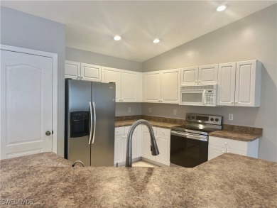 Dreaming of Southwest Florida living? Check out this move-in on Palmetto-Pine Country Club in Florida - for sale on GolfHomes.com, golf home, golf lot