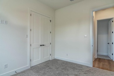 BUILDER OFFERING A 2-1 INTEREST RATE BUYDOWN. Welcome to the on Heath Golf and Yacht Club in Texas - for sale on GolfHomes.com, golf home, golf lot