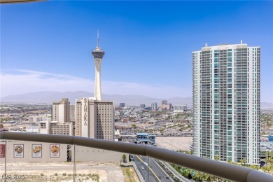 Luxury High-rise Living At Turnberry Place --Cozy 2,805 Ft.2 on Las Vegas Country Club in Nevada - for sale on GolfHomes.com, golf home, golf lot