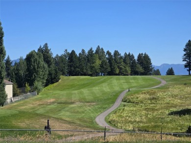 Charming one level ranch home conveniently located by the on Buffalo Hill Golf Club in Montana - for sale on GolfHomes.com, golf home, golf lot