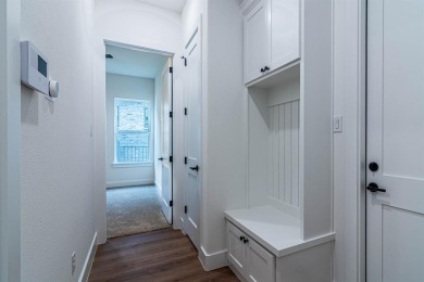 BUILDER OFFERING A 2-1 INTEREST RATE BUYDOWN. Welcome to the on Heath Golf and Yacht Club in Texas - for sale on GolfHomes.com, golf home, golf lot