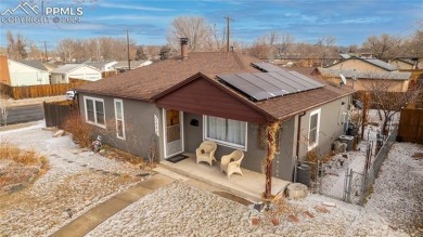 This charming downtown bungalow near Patty Jewett golf course on Patty Jewett Golf Course in Colorado - for sale on GolfHomes.com, golf home, golf lot