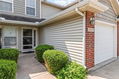 Beautifully maintained 2 BR/2.5 Bath Townhouse. Move in ready on Royal Meadows Golf Course in Missouri - for sale on GolfHomes.com, golf home, golf lot