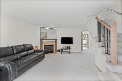 Beautifully maintained 2 BR/2.5 Bath Townhouse. Move in ready on Royal Meadows Golf Course in Missouri - for sale on GolfHomes.com, golf home, golf lot