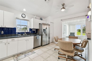 This 3 bedroom 2 bath villa has many upgrades and shows like a on Terra Ceia Golf and Country Club in Florida - for sale on GolfHomes.com, golf home, golf lot