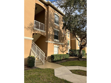 Seller may consider buyer concessions if made in an offer on Oak Harbor Country Club in Florida - for sale on GolfHomes.com, golf home, golf lot