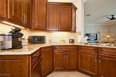 Totally updated 3 bedroom attached villa in Lexington Country on Lexington Country Club in Florida - for sale on GolfHomes.com, golf home, golf lot