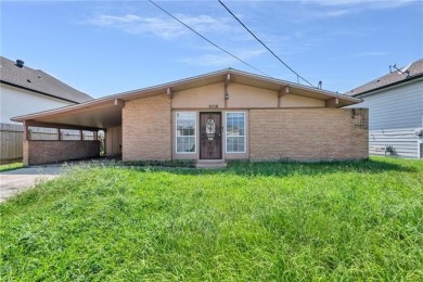 This large home is waiting for you to make it your own with your on Joseph M. Bartholomew Municipal Golf Course in Louisiana - for sale on GolfHomes.com, golf home, golf lot