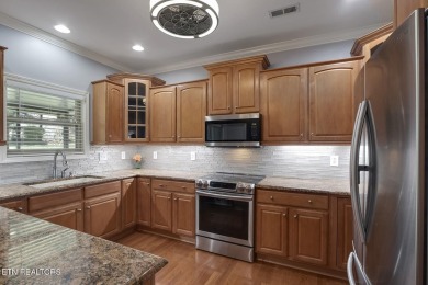Welcome to 220 Tuhdegwa Lane. What a comfortable , roomy 3 on Toqua Golf Course - Loudon County in Tennessee - for sale on GolfHomes.com, golf home, golf lot
