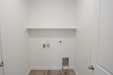 NEW Construction! Builder offering rates as low as 3.99%! Find on Copper Rock Golf Course in Utah - for sale on GolfHomes.com, golf home, golf lot