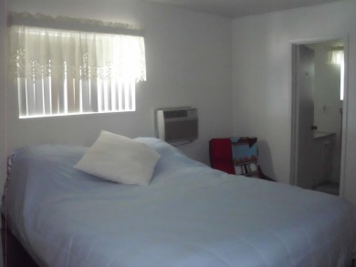 This 1973 Manufactured home is in a quite cul-sac with a large on The Club At Shenandoah Springs in California - for sale on GolfHomes.com, golf home, golf lot