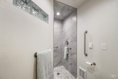 Lovingly maintained  thoughtfully updated single-level home in on Eagle Hills Golf Course in Idaho - for sale on GolfHomes.com, golf home, golf lot