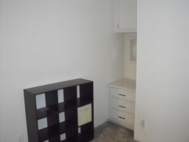 This 1973 Manufactured home is in a quite cul-sac with a large on The Club At Shenandoah Springs in California - for sale on GolfHomes.com, golf home, golf lot