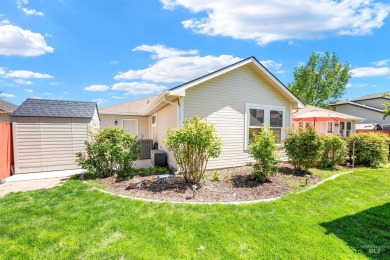 Lovingly maintained  thoughtfully updated single-level home in on Eagle Hills Golf Course in Idaho - for sale on GolfHomes.com, golf home, golf lot