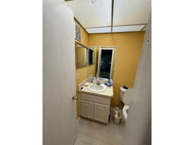 Very nice unit located in the Paradise Pointe West community of on Summertree Golf Course in Florida - for sale on GolfHomes.com, golf home, golf lot