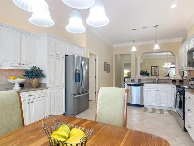 Beautifully maintained 3-bedroom, 2-bath NATCHEZ PREMIER model on The Links of Spruce Creek in Florida - for sale on GolfHomes.com, golf home, golf lot
