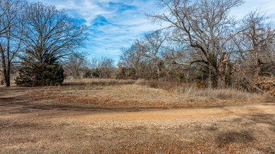 Great opportunity approximately 1acre m/l lot located in a on Patricia Island Golf Club in Oklahoma - for sale on GolfHomes.com, golf home, golf lot