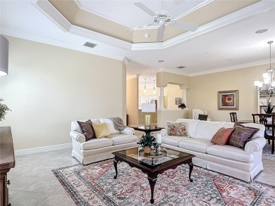 Beautifully maintained 3-bedroom, 2-bath NATCHEZ PREMIER model on The Links of Spruce Creek in Florida - for sale on GolfHomes.com, golf home, golf lot