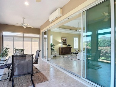 Beautifully maintained 3-bedroom, 2-bath NATCHEZ PREMIER model on The Links of Spruce Creek in Florida - for sale on GolfHomes.com, golf home, golf lot
