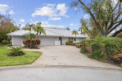 Located in the highly desirable Mariner Sands Country Club, this on Mariner Sands Country Club in Florida - for sale on GolfHomes.com, golf home, golf lot
