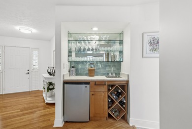 Located in the highly desirable Mariner Sands Country Club, this on Mariner Sands Country Club in Florida - for sale on GolfHomes.com, golf home, golf lot