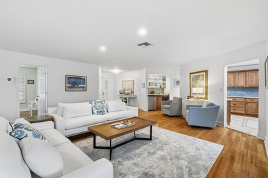 Located in the highly desirable Mariner Sands Country Club, this on Mariner Sands Country Club in Florida - for sale on GolfHomes.com, golf home, golf lot