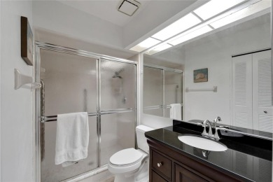 Under contract-accepting backup offers. Price Improvement! The on Kings Point Executive Golf Course in Florida - for sale on GolfHomes.com, golf home, golf lot