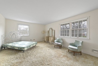Classic one owner custom built 2 story colonial  home by George on Woodruff Golf Course in Illinois - for sale on GolfHomes.com, golf home, golf lot