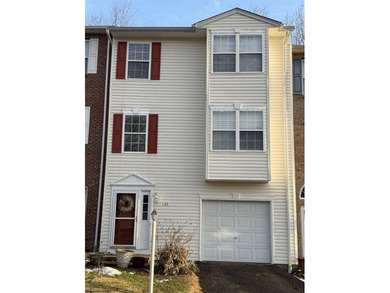 Well kept townhome in convenient location. Large Primary bedroom on Bel Meadow Country Club in West Virginia - for sale on GolfHomes.com, golf home, golf lot