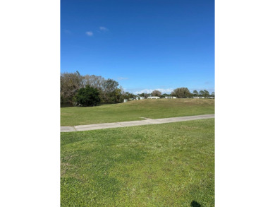 SCGC is a 55 plus, lot rent, 495 acres manufactured home on Schalamar Creek Golf and Country Club in Florida - for sale on GolfHomes.com, golf home, golf lot