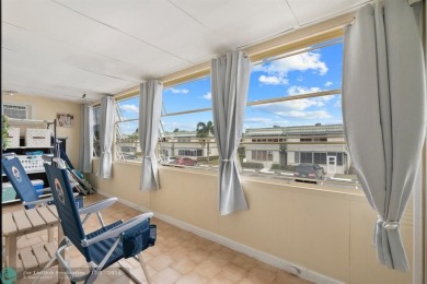 This 2 bedroom, 2 bath delightful Kings Point condo offers space on Kings Point Golf -Flanders Way in Florida - for sale on GolfHomes.com, golf home, golf lot