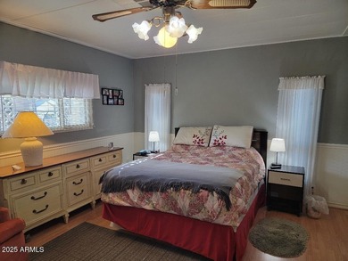 REDUCED! This is a lovely furnished 2 bedroom 2 bath home with on 3 Parks Fairways in Arizona - for sale on GolfHomes.com, golf home, golf lot