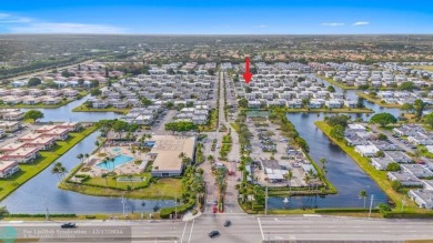 This 2 bedroom, 2 bath delightful Kings Point condo offers space on Kings Point Golf -Flanders Way in Florida - for sale on GolfHomes.com, golf home, golf lot