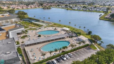 This 2 bedroom, 2 bath delightful Kings Point condo offers space on Kings Point Golf -Flanders Way in Florida - for sale on GolfHomes.com, golf home, golf lot