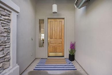 Move-in ready single level home with NO STEPS at The Overlook at on Sanctuary Golf Course At WestWorld in Arizona - for sale on GolfHomes.com, golf home, golf lot