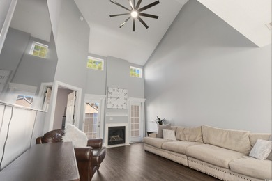 Beautifully updated 3 bedroom 2.5 Bathroom Townhome nestled in on Burning Ridge Golf Course in South Carolina - for sale on GolfHomes.com, golf home, golf lot