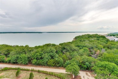 Minutes from DFW, this 7th-floor condo at the Lakeside Tower on Grapevine Golf Course in Texas - for sale on GolfHomes.com, golf home, golf lot