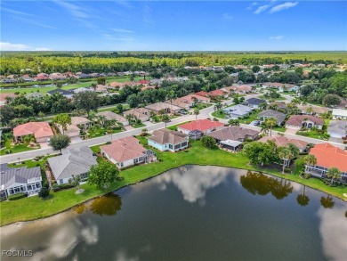 This pristine Ibis II model in HERONS GLEN COUNTRY CLUB sits in on Herons Glen Golf and Country Club in Florida - for sale on GolfHomes.com, golf home, golf lot