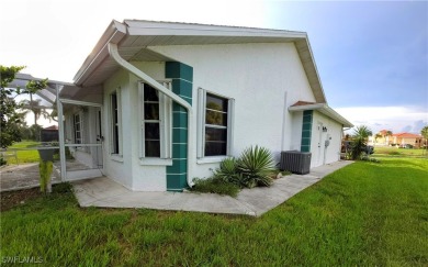 Investor-Friendly Sabal Springs Home - Lowest Price Per Sq. Ft on Sabal Springs Golf and Racquet Club in Florida - for sale on GolfHomes.com, golf home, golf lot
