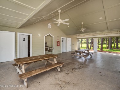 BACK ON THE MARKET. BUYERS LOSS IS YOUR GAIN. Beautifully on Jacksonville Golf and Country Club in Florida - for sale on GolfHomes.com, golf home, golf lot