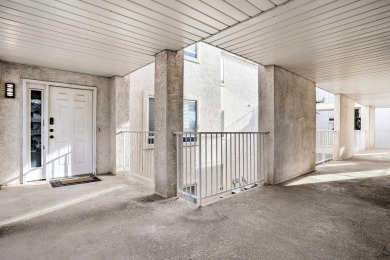 NIGHTLY RENTALS ALLOWED! Updated 3-bed condo in Las Palmas on Sunbrook Golf Course in Utah - for sale on GolfHomes.com, golf home, golf lot
