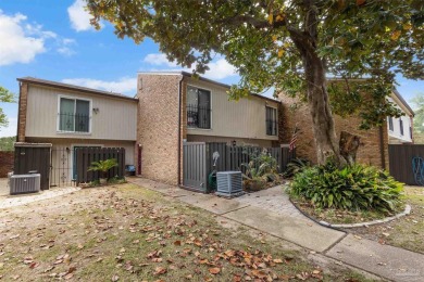 PRICED TO SELL! Welcome to this beautifully designed 3-bedroom on Perdido Bay Golf Club in Florida - for sale on GolfHomes.com, golf home, golf lot