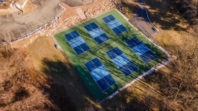 Stunning, fully renovated townhome in the desirable gated on Sky Meadow Country Club in New Hampshire - for sale on GolfHomes.com, golf home, golf lot