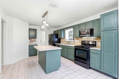 Live the Country Club Lifestyle at Ventura  Welcome to refined on Ventura Country Club in Florida - for sale on GolfHomes.com, golf home, golf lot