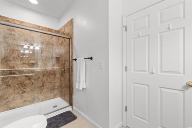 Welcome to this beautifully maintained 3-bedroom, 2-bathroom on Blackmoor Golf Club in South Carolina - for sale on GolfHomes.com, golf home, golf lot